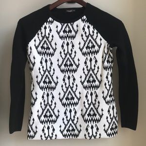 J McLaughlin black and white sweater